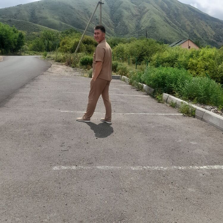 48996334  , 25 ,    