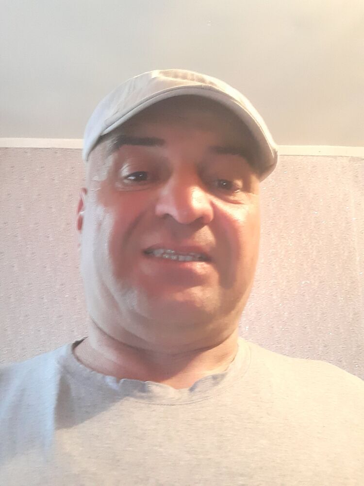  34722694  Kamran, 54 ,    