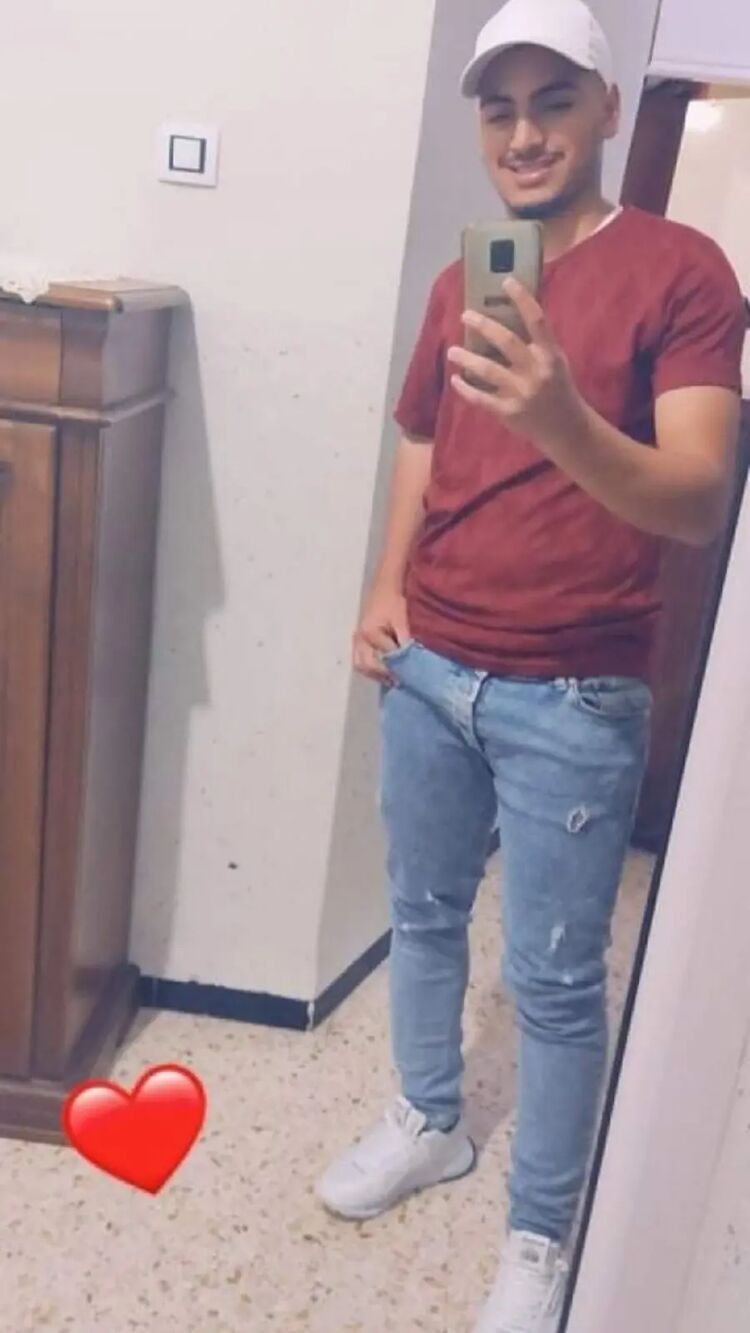  ,   , 25 ,   ,   