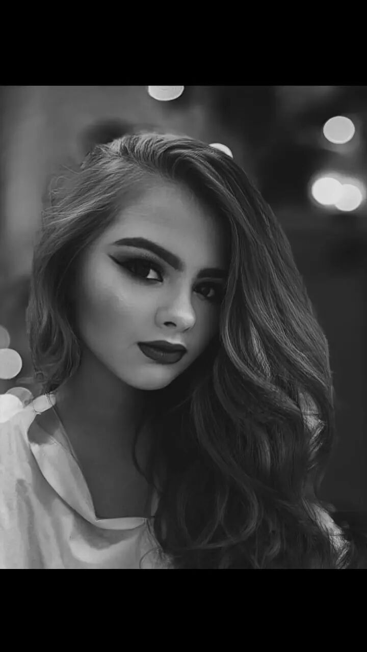  ,   Anna, 23 ,   ,   