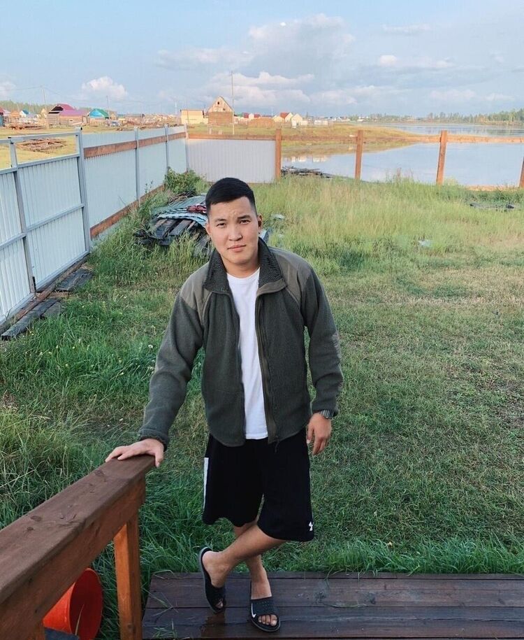 ,   Byyaman, 27 ,   ,   , c 