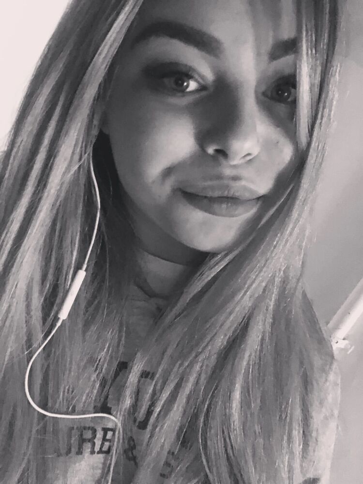  ,   , 24 ,   