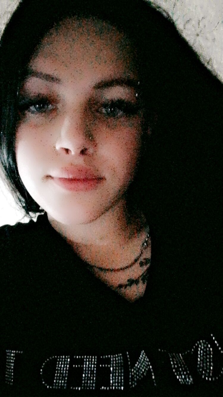  46596934  , 22 ,    