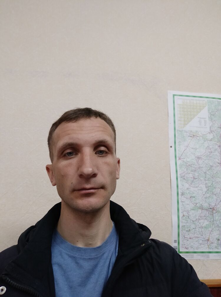  40262814  , 42 ,    