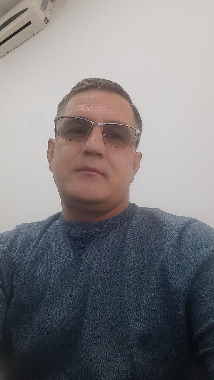  46759854  , 52 ,    