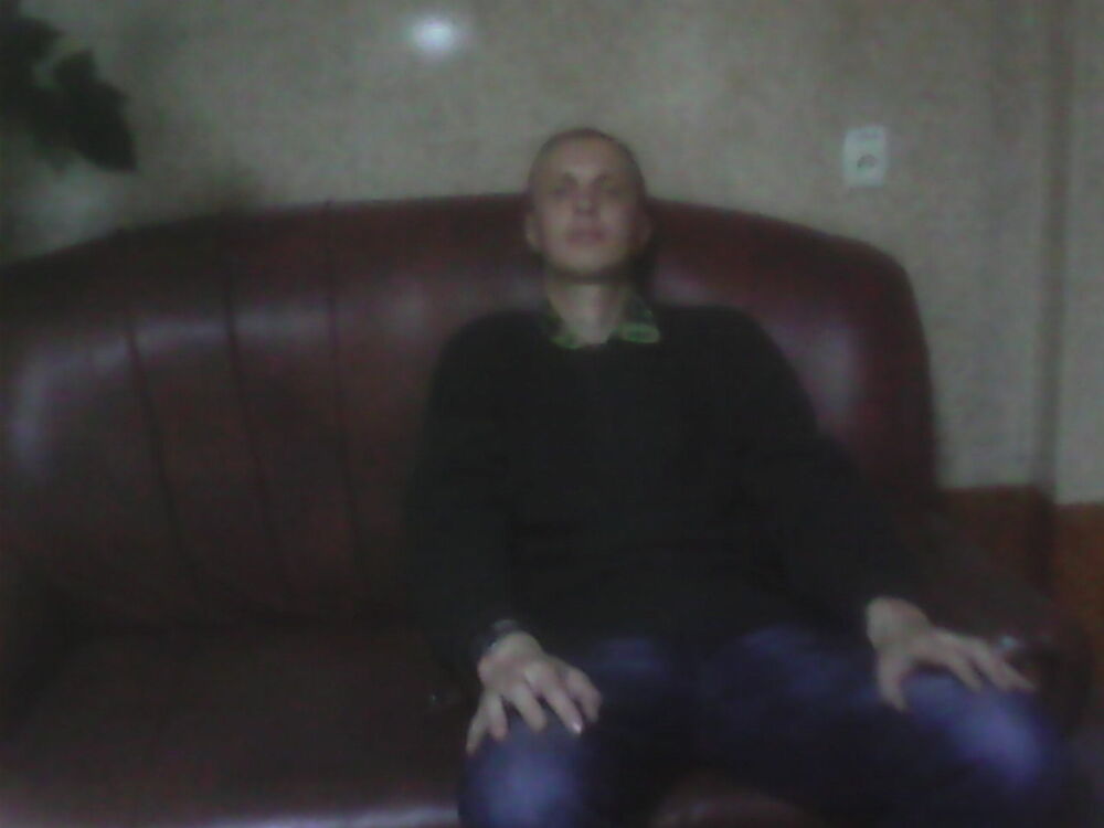  6713154  Stanislav, 44 ,    