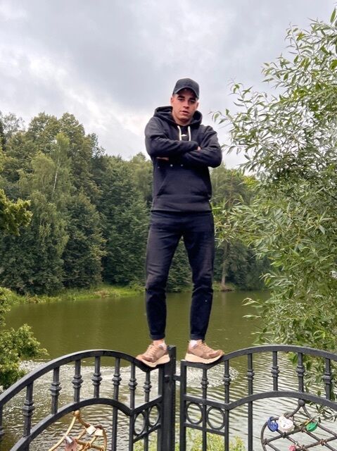   ,   , 24 ,   c 