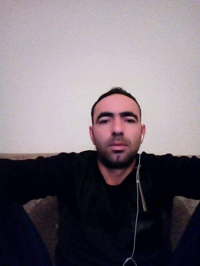 31588474  , 40 ,    