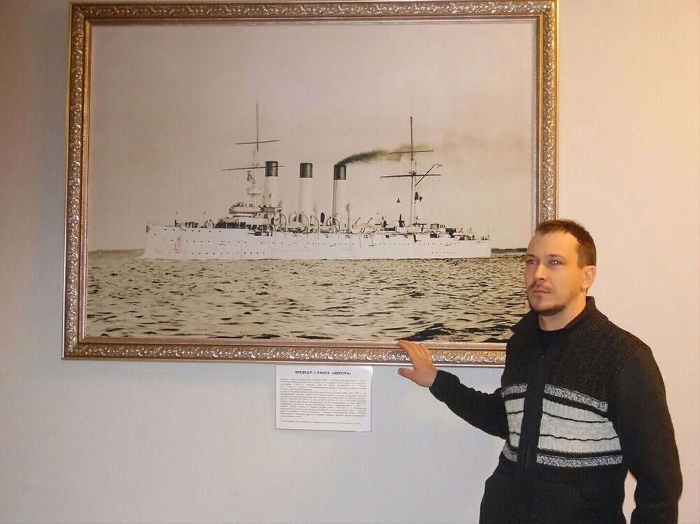  -,   , 44 ,   c 