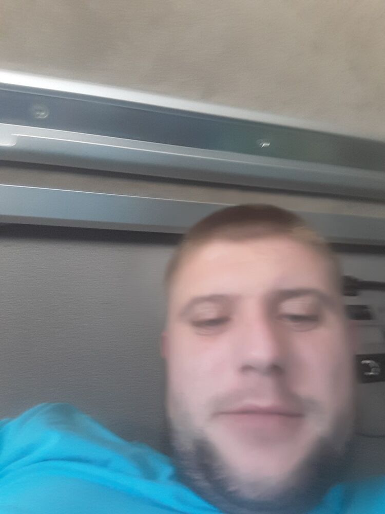  13234534  Basile, 53 ,    