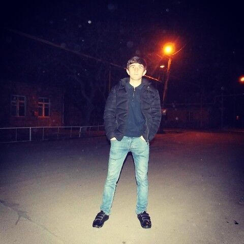  ,   Hovsep, 28 ,   ,   , c 