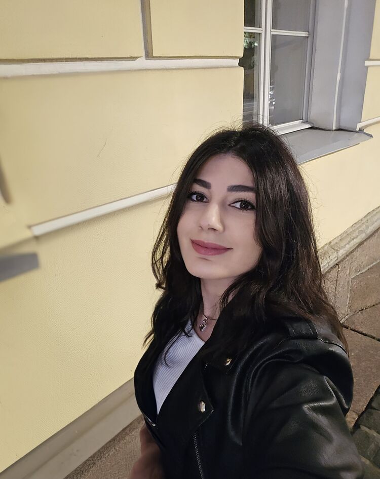  46973164  , 41 ,    -