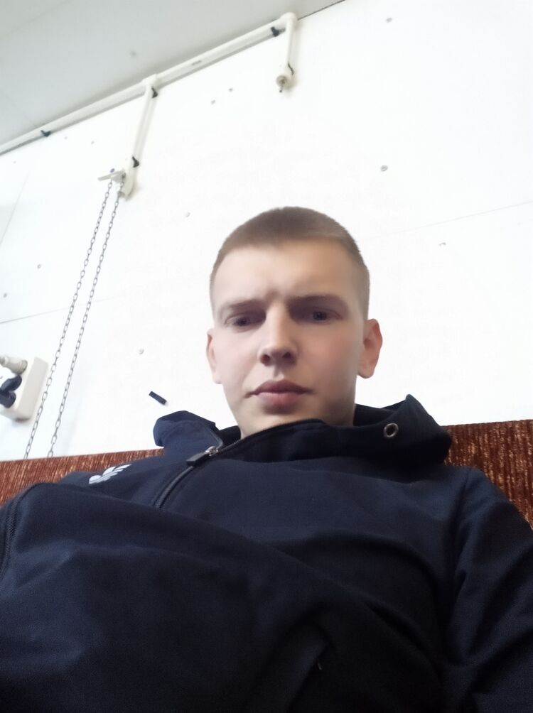  28980644  Pavel, 28 ,    