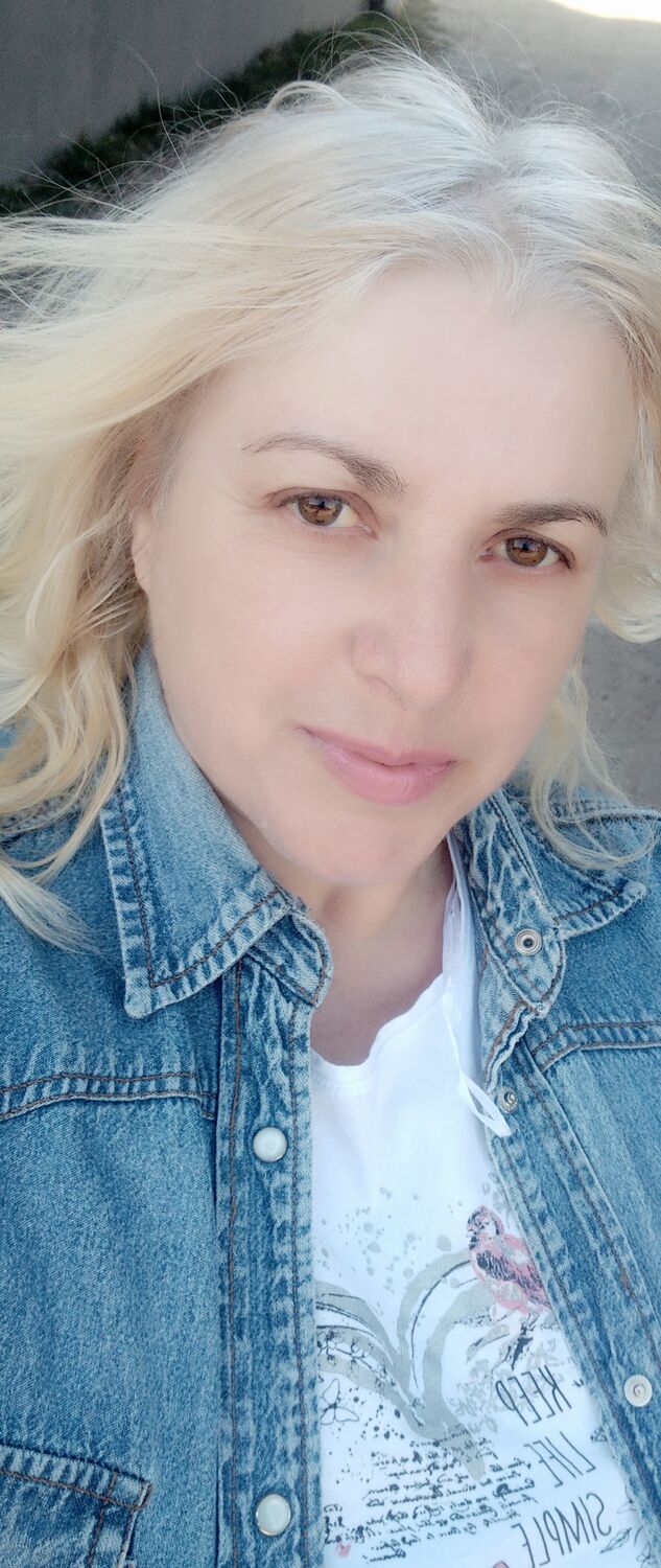  26001694  Alina, 45 ,     