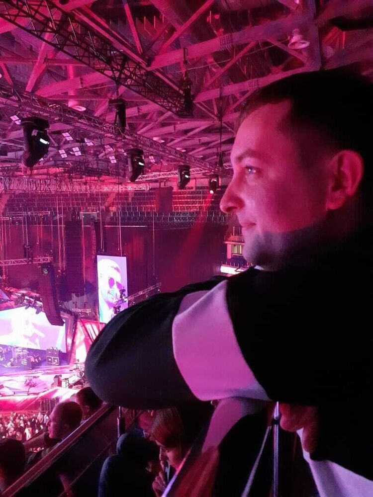  20228954  , 38 ,    -