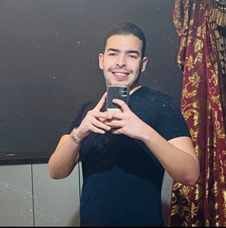 ���������� ���������, ���� ������� Yassine, 30 ���, ������������ ��� ������, ����� � ���������