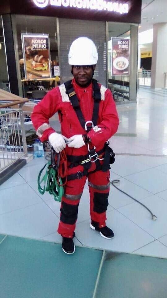  33211704  John, 36 ,    