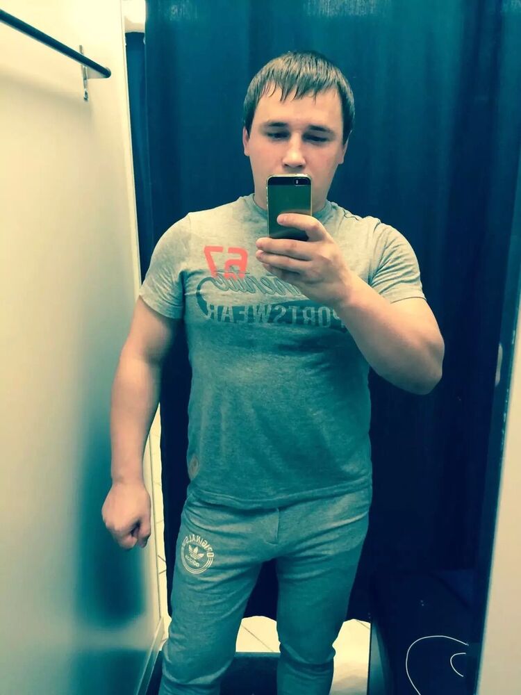  10171444  Mikail, 35 ,    