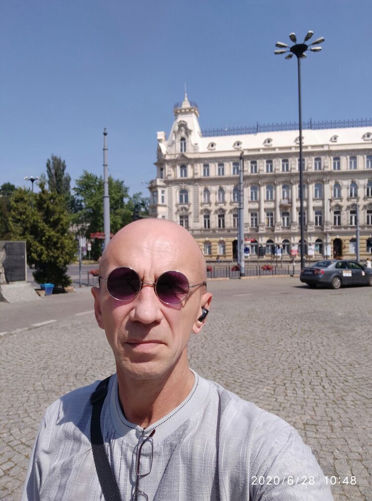  21029624  Oleksandr, 55 ,    