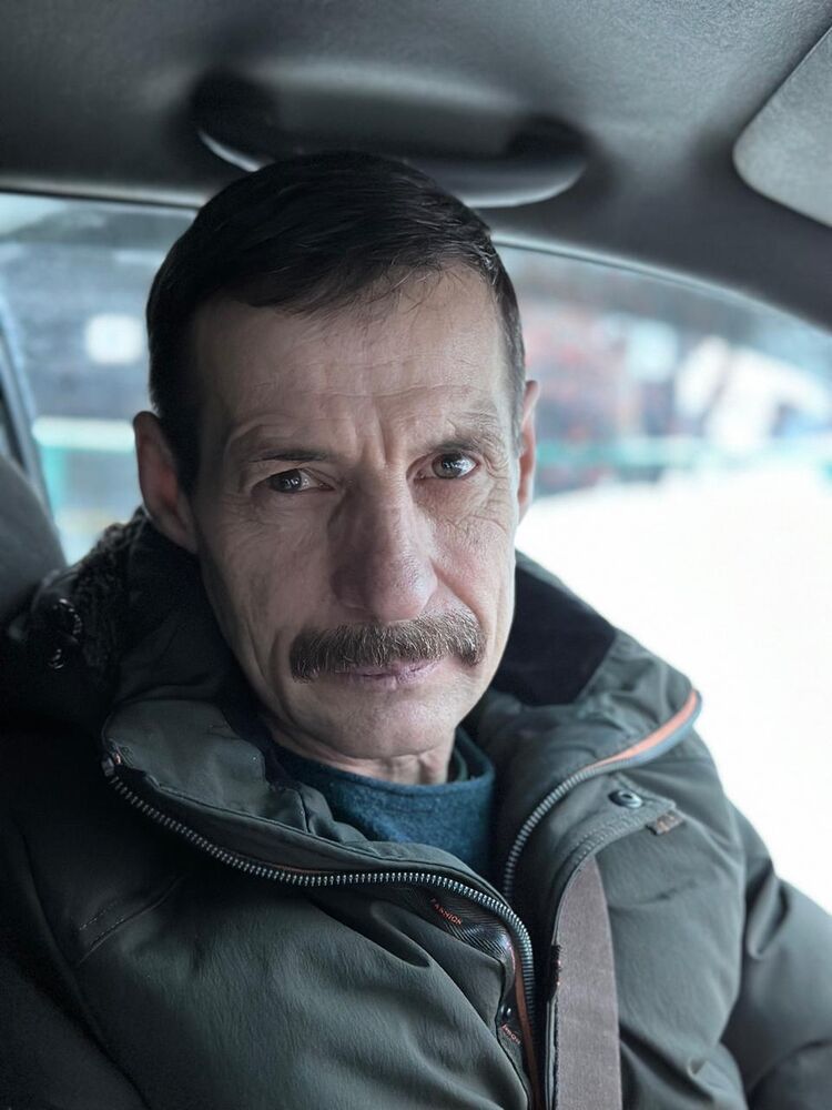  ,   Ivan, 60 ,   ,   