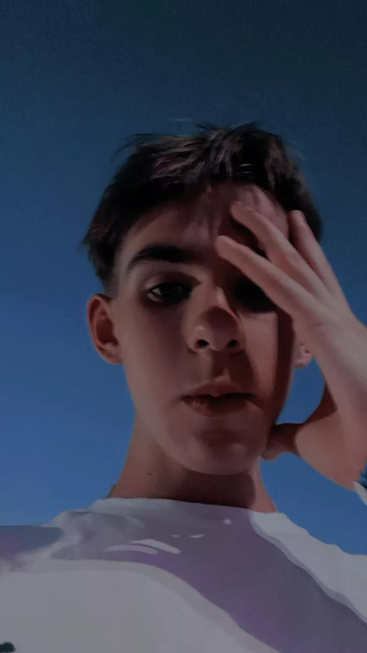  34705504  , 21 ,    