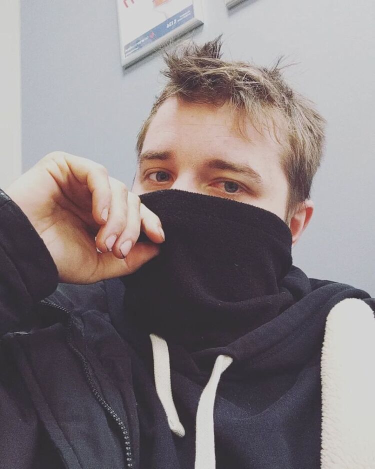  50996434  Pidshafe, 24 ,    