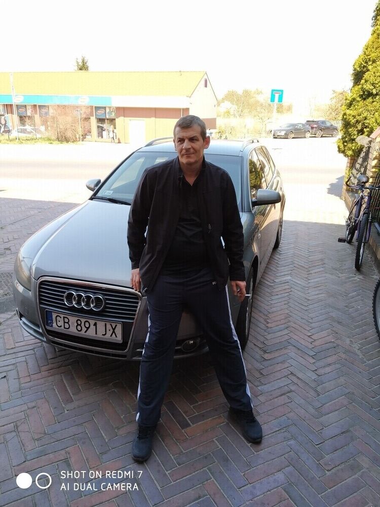  19927504  Yevgenii, 46 ,    Murowana Goslina