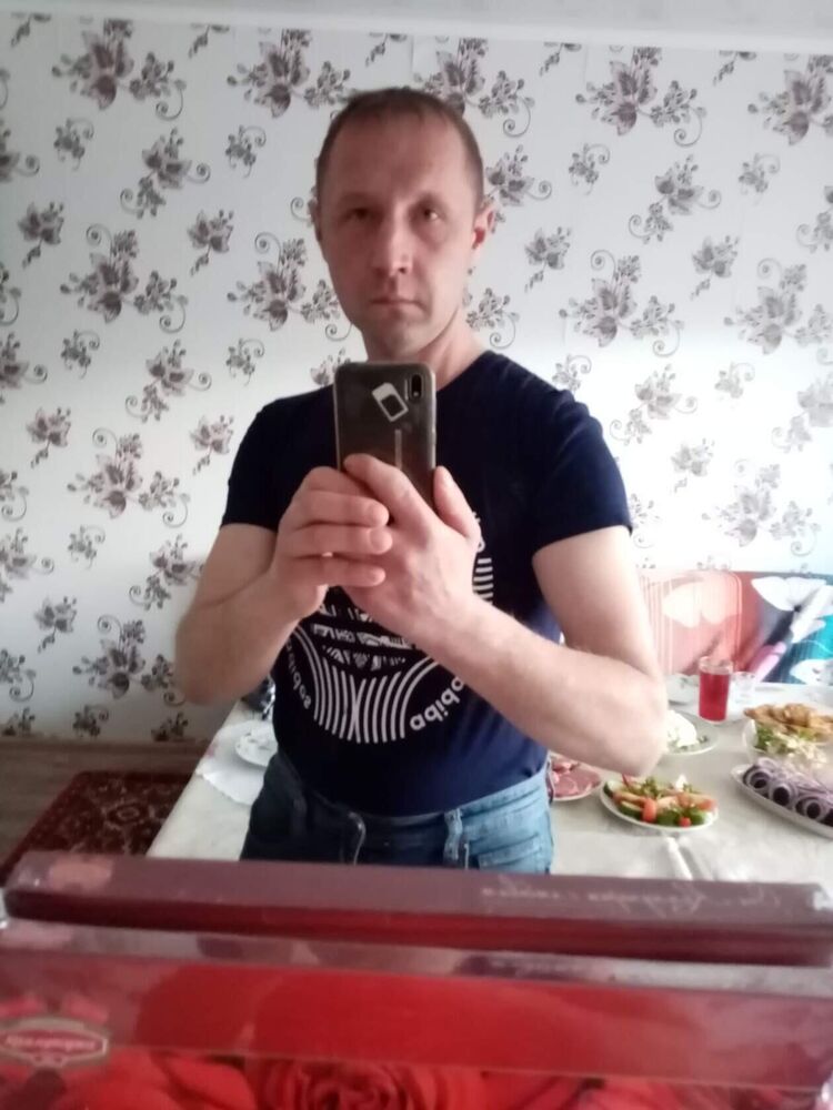  46844804  , 41 ,    