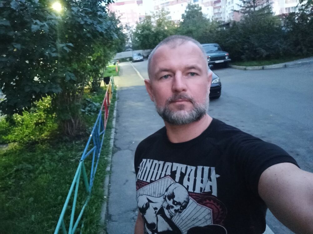  38853804  , 42 ,    
