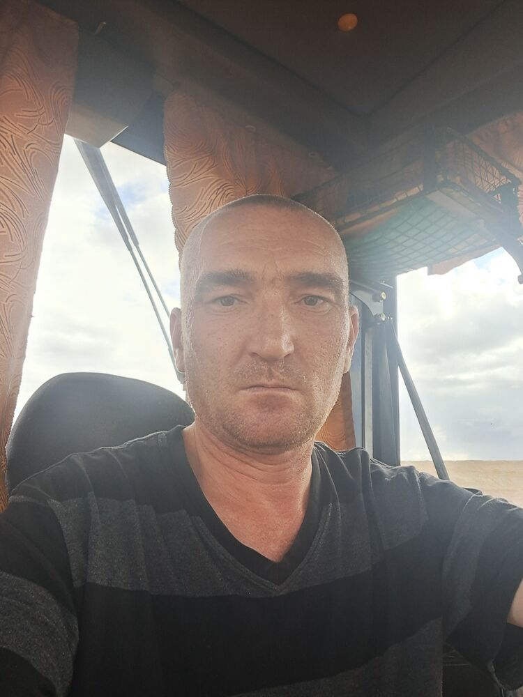 45659264  , 44 ,    