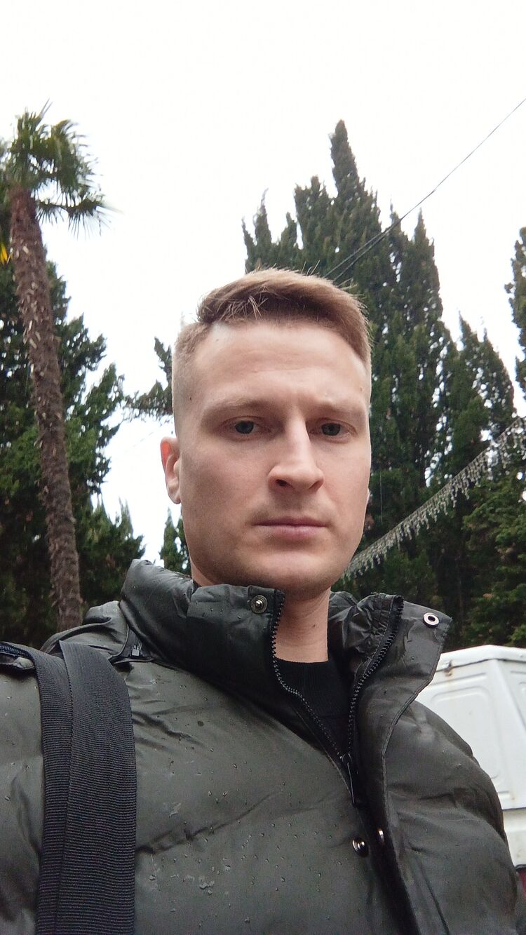  ,   Mike, 32 ,   ,   