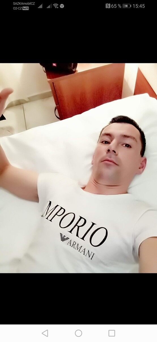  17154104  Maksym, 44 ,    --