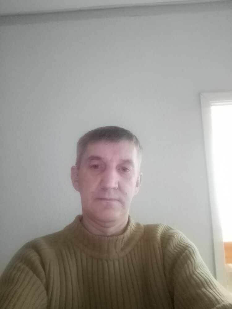  43568324  , 44 ,    