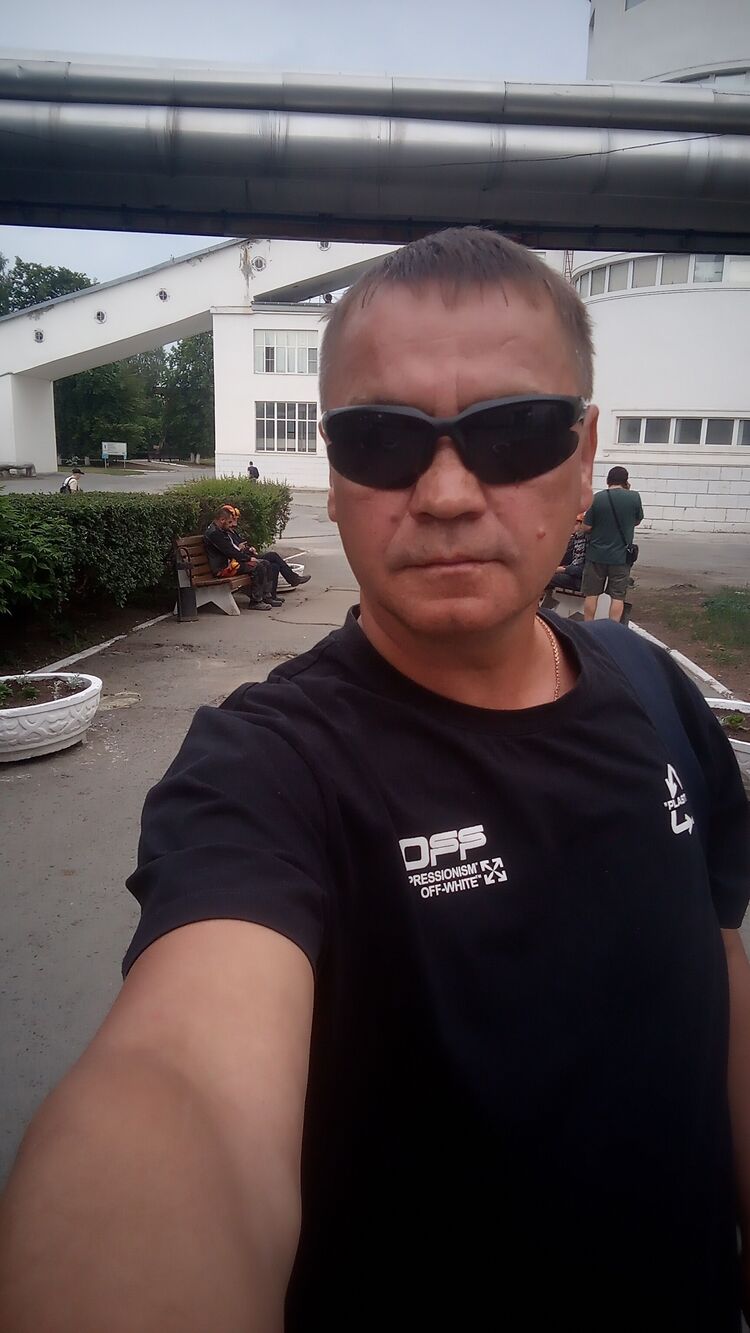  34877244  , 52 ,    
