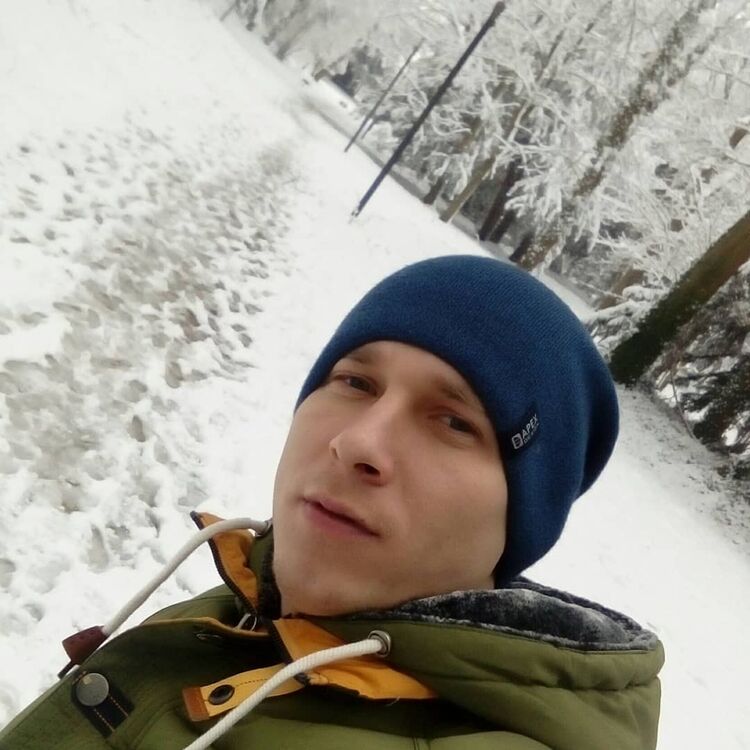  14874834  Vetalii, 34 ,    