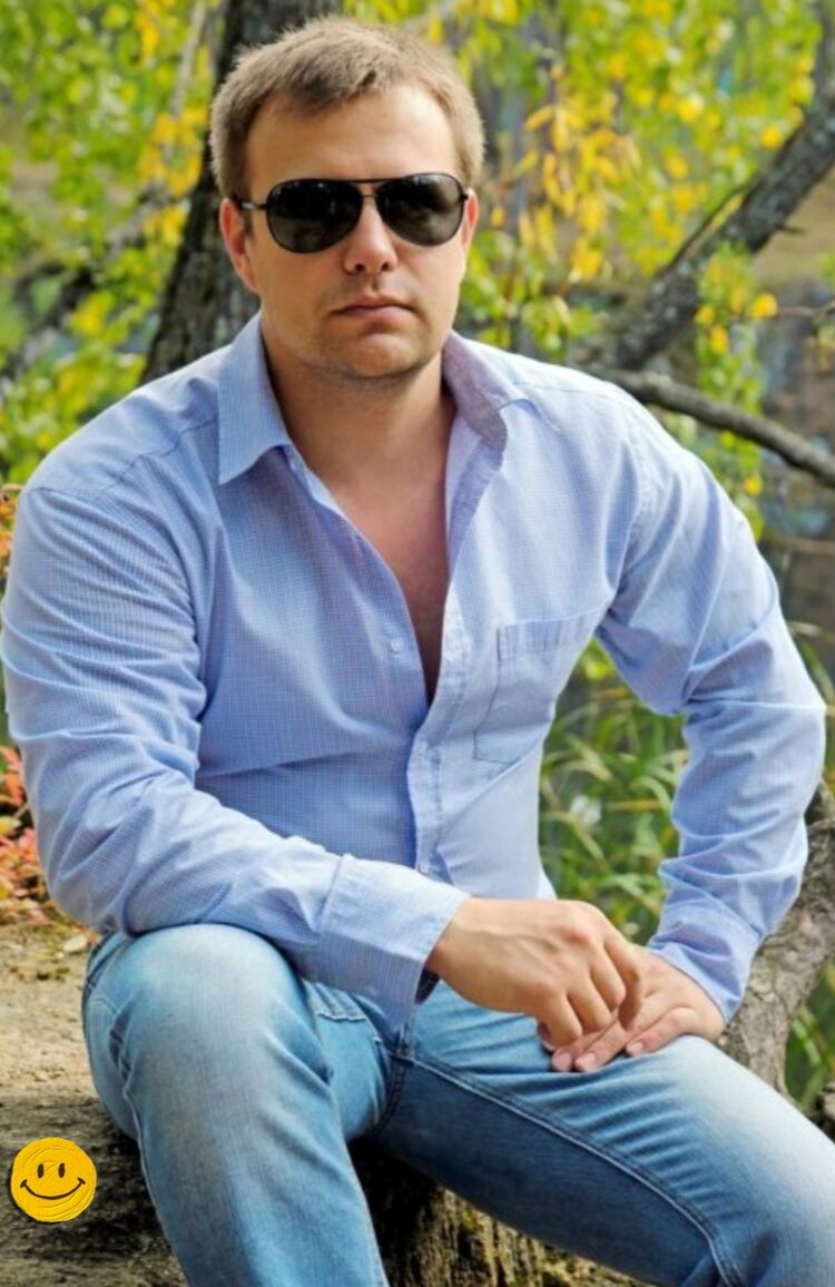  46795304  Pavel, 41 ,    