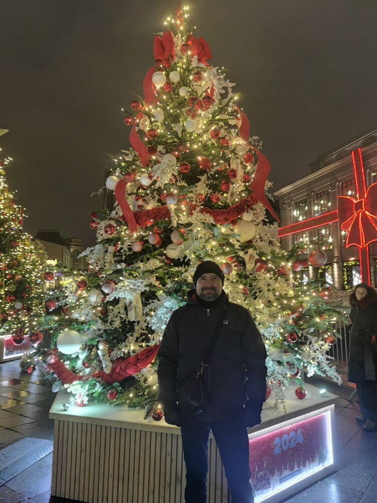  40584074  , 47 ,    -