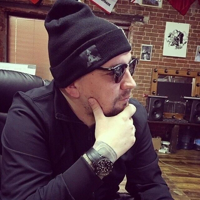  16022224  ˸, 40 ,     