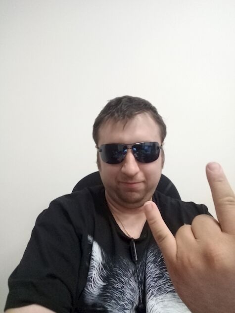  44673114  , 34 ,    