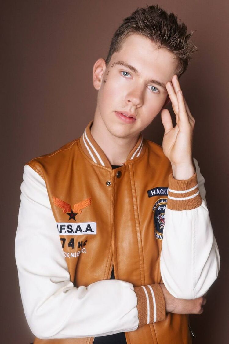 ���� 42436264 ����� ��������, 25 ���, ���� ���������� � �����-����������