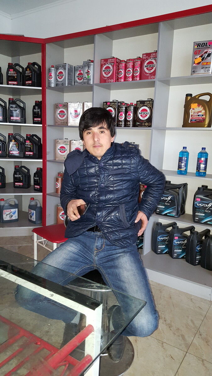  ,   Munavvar, 32 ,     , c 