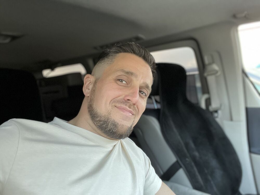  54561694  Aleksandr, 45 ,    