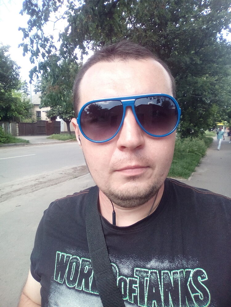  ,   Jastin, 35 ,   
