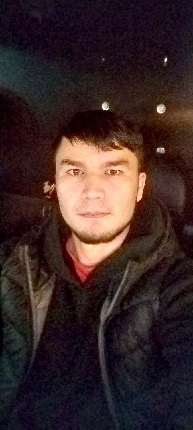  39525494  Dadaxon, 28 ,    
