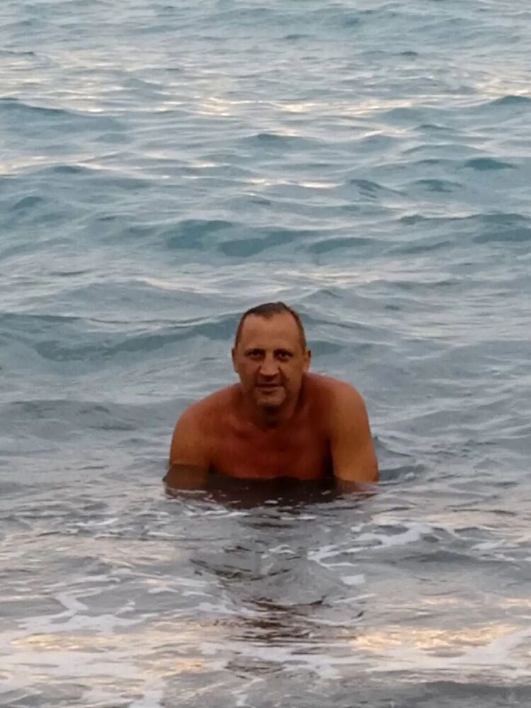  45444174  Dmitry, 43 ,    