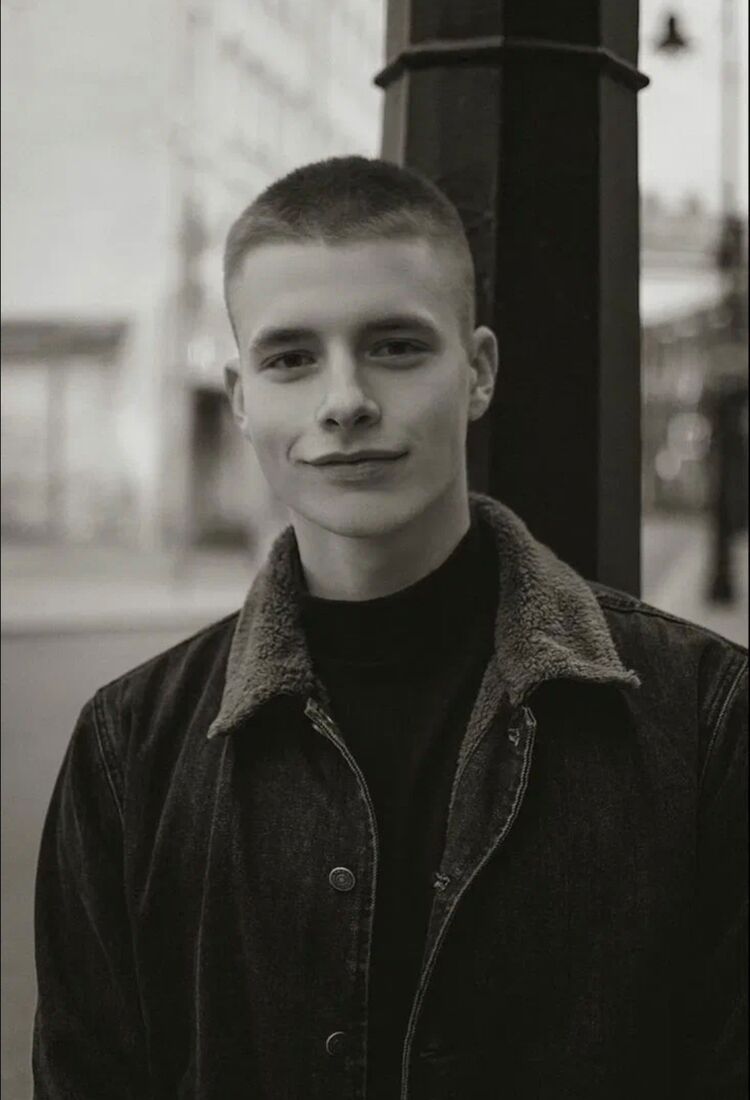 ���� 55831144 ������� ����, 32 ����, ���� ���������� � �����