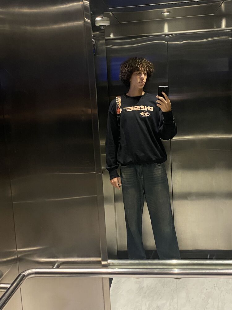  ,   Mel, 20 ,   