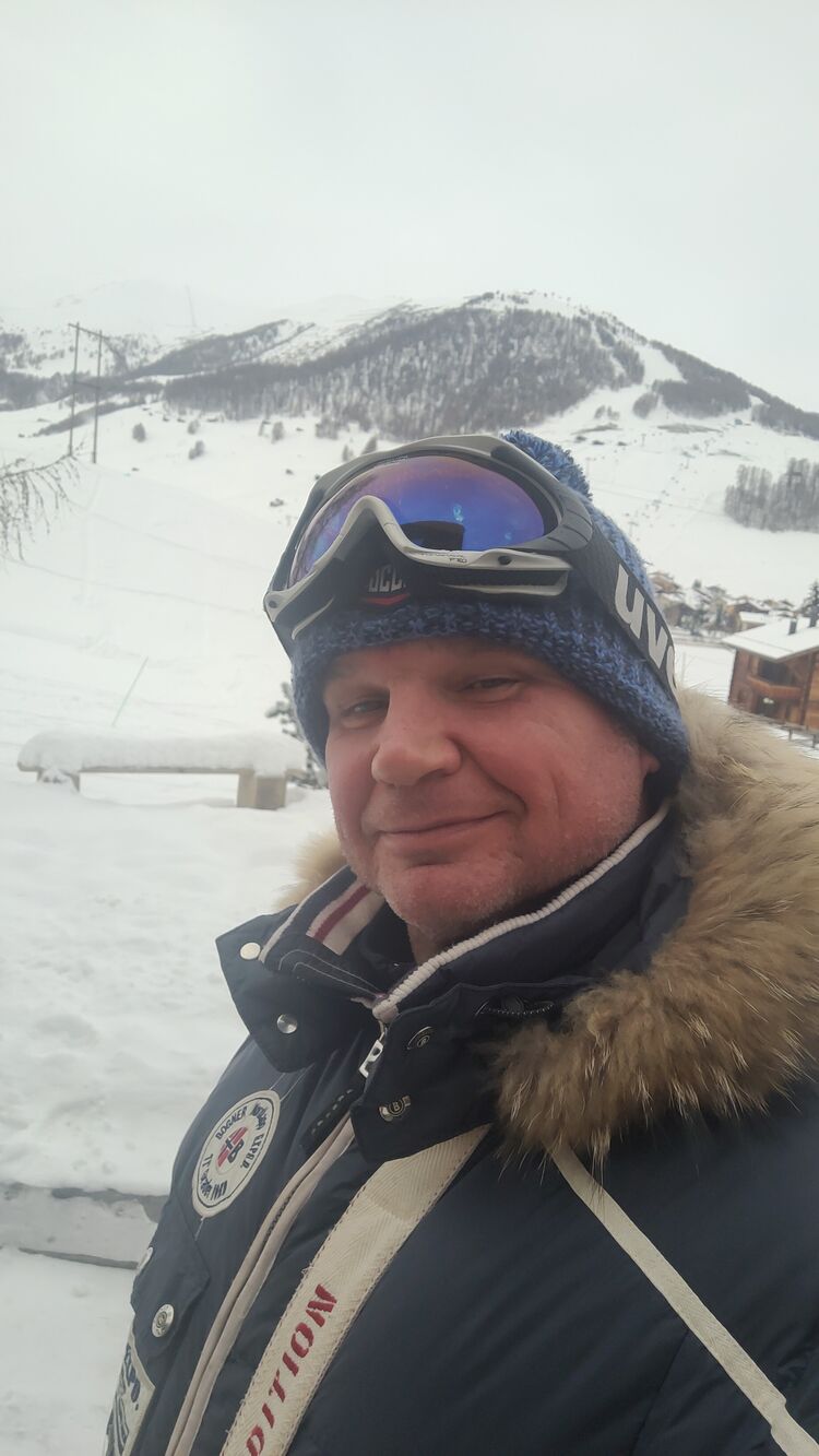  ,   Jakov, 51 ,     