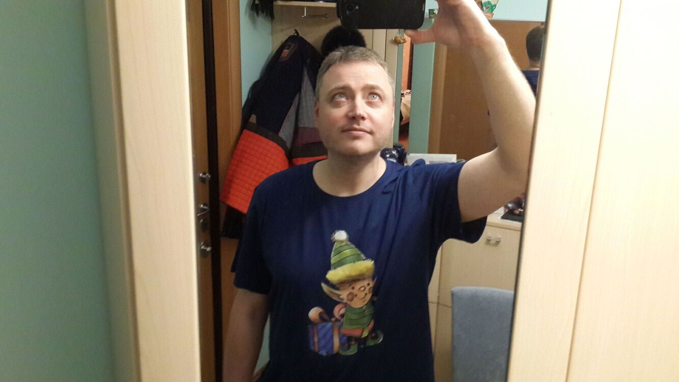  ,   Victor, 49 ,   ,   , c 