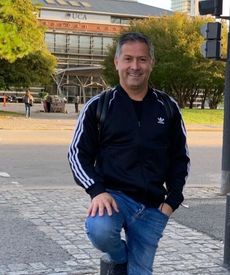  Acala del Rio,   Chris, 52 ,     , c 